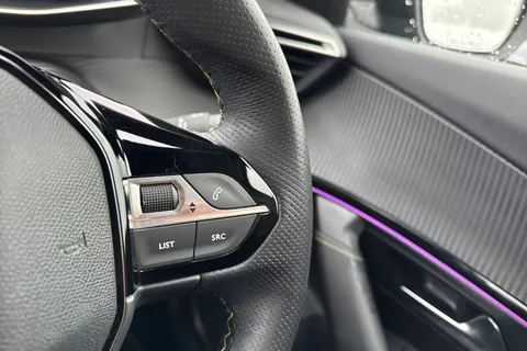 KS73MMJ PEUGEOT e-2008 54kWh GT Auto 5dr (7kW Charger) Thumbnail #42