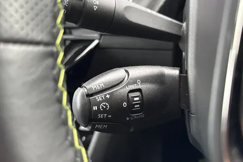 KS73MMJ PEUGEOT e-2008 54kWh GT Auto 5dr (7kW Charger) Thumbnail #43