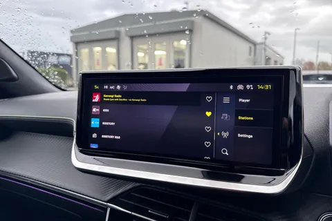 KS73MMJ PEUGEOT e-2008 54kWh GT Auto 5dr (7kW Charger) Thumbnail #48