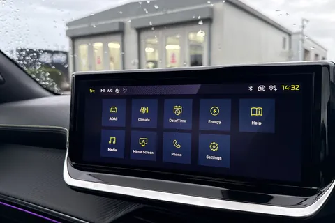 KS73MMJ PEUGEOT e-2008 54kWh GT Auto 5dr (7kW Charger) Thumbnail #51