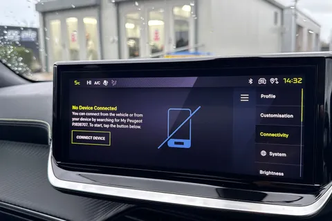 KS73MMJ PEUGEOT e-2008 54kWh GT Auto 5dr (7kW Charger) Thumbnail #54