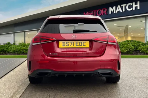 DS71EOC Mercedes-Benz A Class 1.3 A200 AMG Line Edition (Executive) 7G-DCT Euro 6 (s/s) 5dr Thumbnail #4