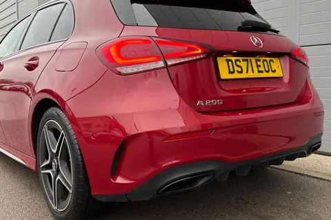 DS71EOC Mercedes-Benz A Class 1.3 A200 AMG Line Edition (Executive) 7G-DCT Euro 6 (s/s) 5dr Thumbnail #7