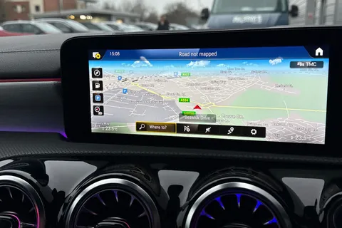 DS71EOC Mercedes-Benz A Class 1.3 A200 AMG Line Edition (Executive) 7G-DCT Euro 6 (s/s) 5dr Thumbnail #16