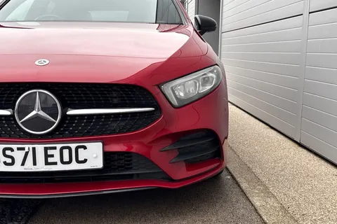 DS71EOC Mercedes-Benz A Class 1.3 A200 AMG Line Edition (Executive) 7G-DCT Euro 6 (s/s) 5dr Thumbnail #25