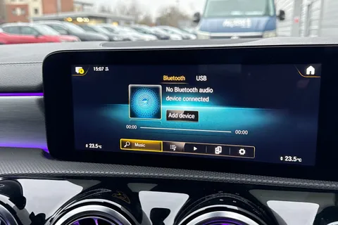 DS71EOC Mercedes-Benz A Class 1.3 A200 AMG Line Edition (Executive) 7G-DCT Euro 6 (s/s) 5dr Thumbnail #46