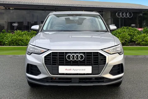 DS72BLF Audi Q3 Technik 35 TFSI  150 PS 6-speed Thumbnail #7