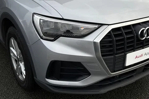 DS72BLF Audi Q3 Technik 35 TFSI  150 PS 6-speed Thumbnail #10