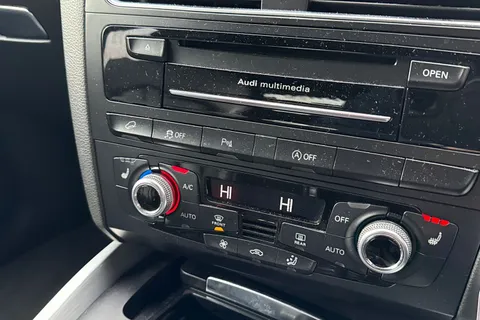 GY66NMM Audi Q5 2.0 TDI S line Plus S Tronic quattro Euro 6 (s/s) 5dr Thumbnail #22