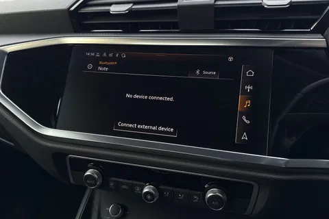 DS72BLF Audi Q3 Technik 35 TFSI  150 PS 6-speed Thumbnail #39