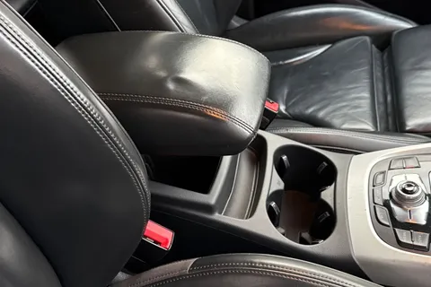 GY66NMM Audi Q5 2.0 TDI S line Plus S Tronic quattro Euro 6 (s/s) 5dr Thumbnail #38