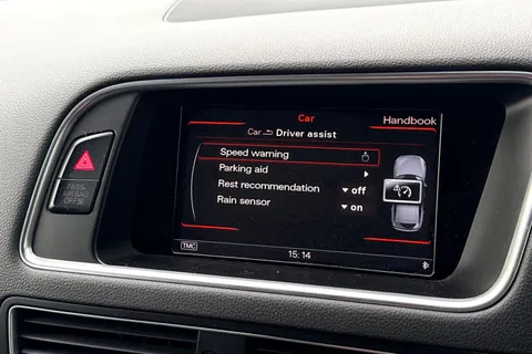 GY66NMM Audi Q5 2.0 TDI S line Plus S Tronic quattro Euro 6 (s/s) 5dr Thumbnail #52