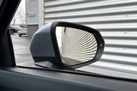 DS72BLF Audi Q3 Technik 35 TFSI  150 PS 6-speed Thumbnail #62