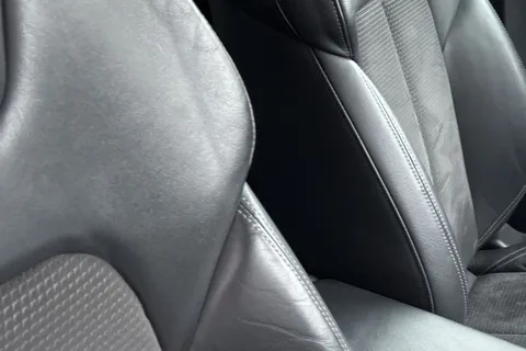 GY68XVH Audi A6 Saloon 2.0 TDI 40 S line S Tronic Euro 6 (s/s) 4dr Thumbnail #39