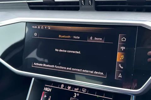 GY68XVH Audi A6 Saloon 2.0 TDI 40 S line S Tronic Euro 6 (s/s) 4dr Thumbnail #47