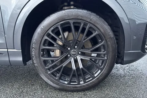 DX75UBF Audi Q8 SUV  Black Edition 50 TDI quattro 286 PS tiptronic Thumbnail #10