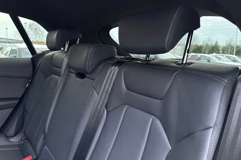 DX75UBF Audi Q8 SUV  Black Edition 50 TDI quattro 286 PS tiptronic Thumbnail #19