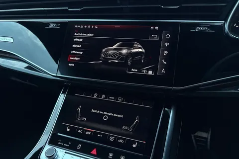 DX75UBF Audi Q8 SUV  Black Edition 50 TDI quattro 286 PS tiptronic Thumbnail #33