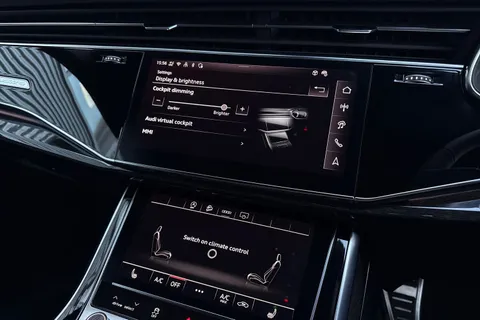 DX75UBF Audi Q8 SUV  Black Edition 50 TDI quattro 286 PS tiptronic Thumbnail #41