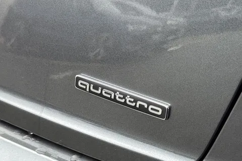 DX75UBF Audi Q8 SUV  Black Edition 50 TDI quattro 286 PS tiptronic Thumbnail #48