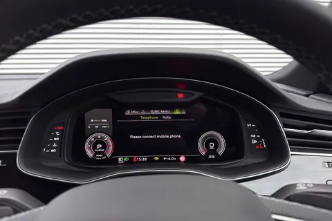 DX75UBF Audi Q8 SUV  Black Edition 50 TDI quattro 286 PS tiptronic Thumbnail #52