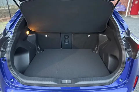 MF24EEG Toyota Yaris Cross 1.5 Hybrid Design 5dr CVT Thumbnail #10