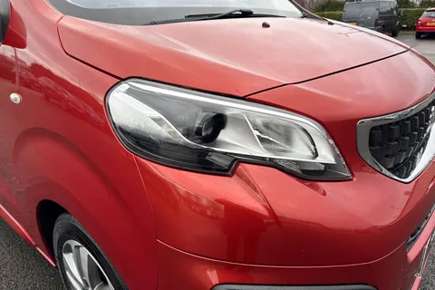 DH19PFF PEUGEOT Traveller 2.0 BlueHDi Allure Standard MPV MWB Euro 6 (s/s) 5dr Thumbnail #10