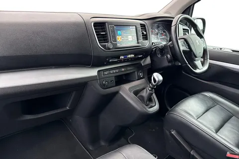 DH19PFF PEUGEOT Traveller 2.0 BlueHDi Allure Standard MPV MWB Euro 6 (s/s) 5dr Thumbnail #16