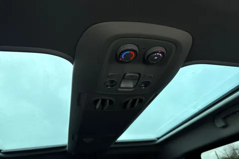 DH19PFF PEUGEOT Traveller 2.0 BlueHDi Allure Standard MPV MWB Euro 6 (s/s) 5dr Thumbnail #39