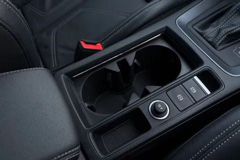 PN74KFE Audi Q3 Black Edition 35 TFSI  150 PS S tronic Thumbnail #43