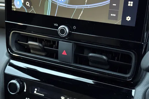 MF24EEG Toyota Yaris Cross 1.5 Hybrid Design 5dr CVT Thumbnail #39