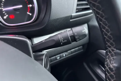 DH19PFF PEUGEOT Traveller 2.0 BlueHDi Allure Standard MPV MWB Euro 6 (s/s) 5dr Thumbnail #44