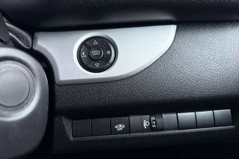 DH19PFF PEUGEOT Traveller 2.0 BlueHDi Allure Standard MPV MWB Euro 6 (s/s) 5dr Thumbnail #45