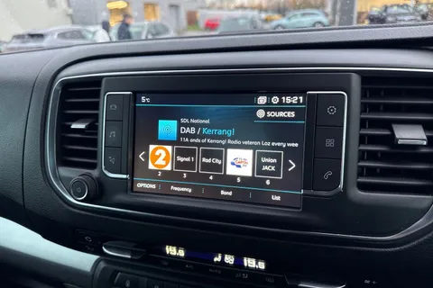 DH19PFF PEUGEOT Traveller 2.0 BlueHDi Allure Standard MPV MWB Euro 6 (s/s) 5dr Thumbnail #49