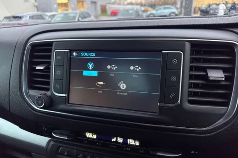 DH19PFF PEUGEOT Traveller 2.0 BlueHDi Allure Standard MPV MWB Euro 6 (s/s) 5dr Thumbnail #51