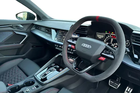  Audi RS 3 2.5 TFSI Carbon Black Sportback S Tronic quattro Euro 6 (s/s) 5dr Thumbnail #14