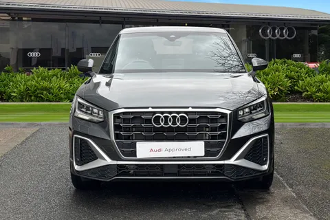 PX75KNP Audi Q2 S line 35 TFSI  150 PS S tronic Thumbnail #7