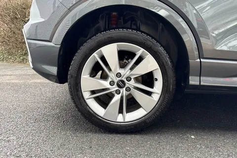 PX75KNP Audi Q2 S line 35 TFSI  150 PS S tronic Thumbnail #14