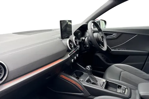 PX75KNP Audi Q2 S line 35 TFSI  150 PS S tronic Thumbnail #16