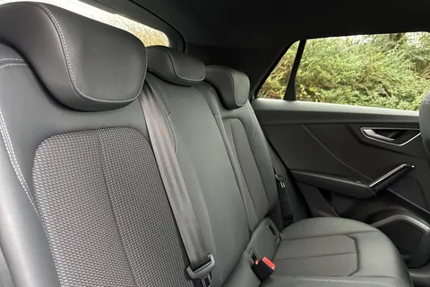 PX75KNP Audi Q2 S line 35 TFSI  150 PS S tronic Thumbnail #20