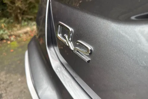 PX75KNP Audi Q2 S line 35 TFSI  150 PS S tronic Thumbnail #36