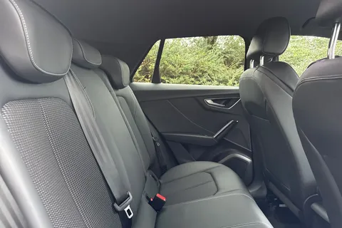 PX75KNP Audi Q2 S line 35 TFSI  150 PS S tronic Thumbnail #39