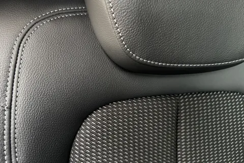 PX75KNP Audi Q2 S line 35 TFSI  150 PS S tronic Thumbnail #41