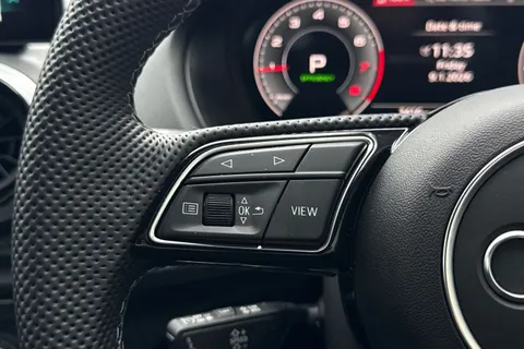 PX75KNP Audi Q2 S line 35 TFSI  150 PS S tronic Thumbnail #52