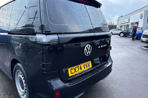 CX74VKK Volkswagen Id. Buzz Cargo Pro 79kWh Commerce Auto 5dr Thumbnail #9