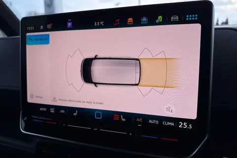 CX74VKK Volkswagen Id. Buzz Cargo Pro 79kWh Commerce Auto 5dr Thumbnail #43
