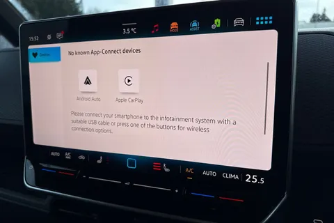 CX74VKK Volkswagen Id. Buzz Cargo Pro 79kWh Commerce Auto 5dr Thumbnail #48