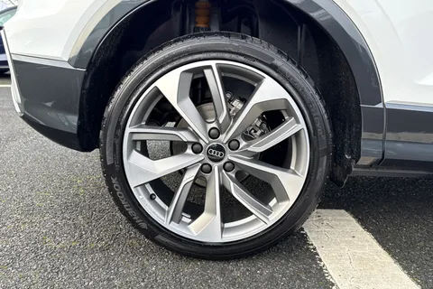  Audi Q2 1.5 TFSI CoD 35 S line S Tronic Euro 6 (s/s) 5dr Thumbnail #12