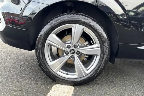  Audi Q3 2.0 TDI S line S Tronic Euro 6 (s/s) 5dr Thumbnail #13