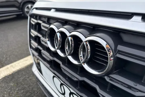  Audi Q2 1.5 TFSI CoD 35 S line S Tronic Euro 6 (s/s) 5dr Thumbnail #25